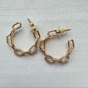NEW Matte Gold Tone Chain Hoop Medium Size Earrings
